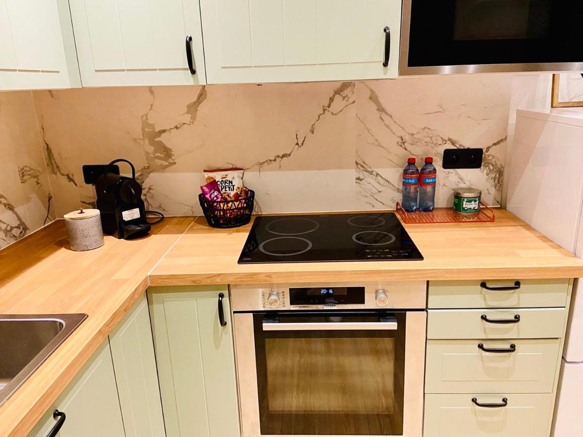 Camus Flats Apartment Брюксел Екстериор снимка