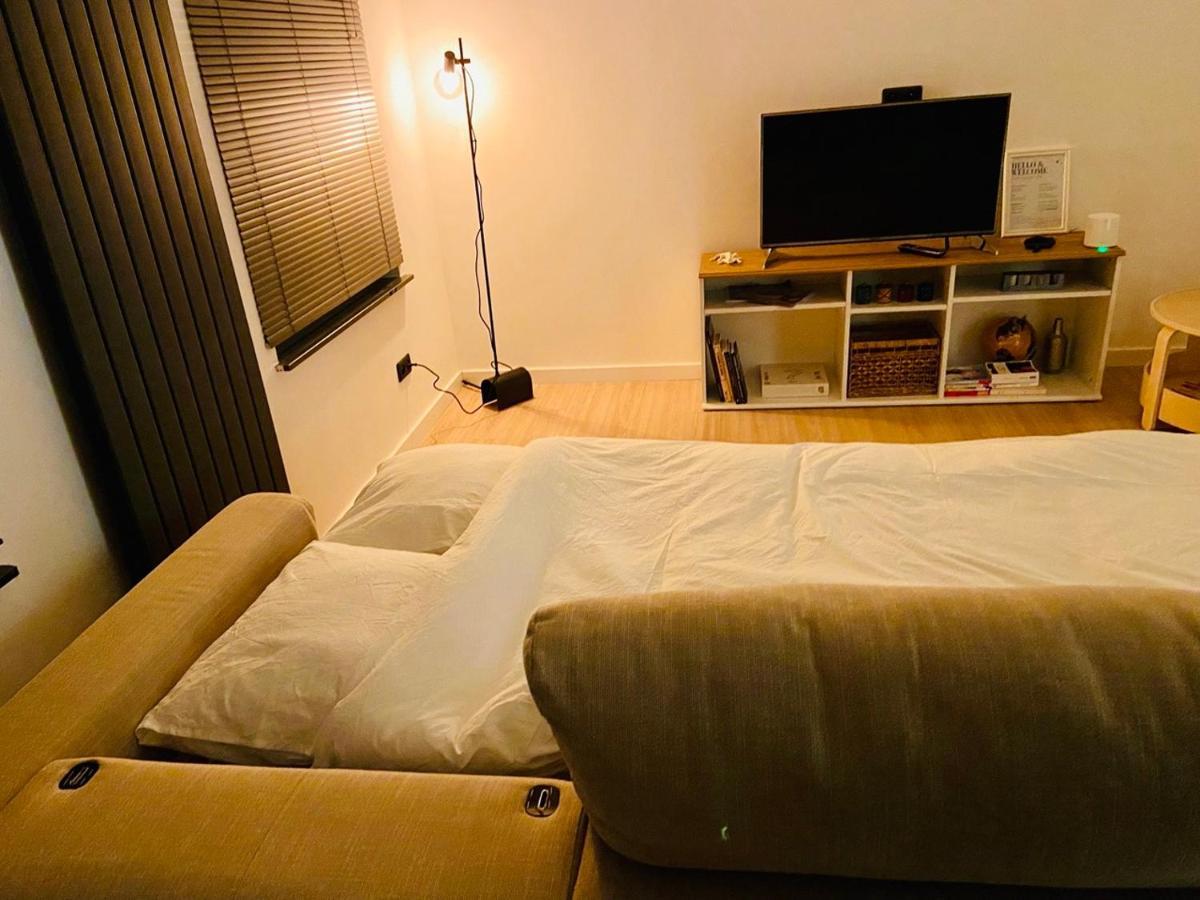 Camus Flats Apartment Брюксел Екстериор снимка