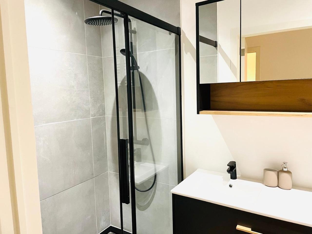 Camus Flats Apartment Брюксел Екстериор снимка
