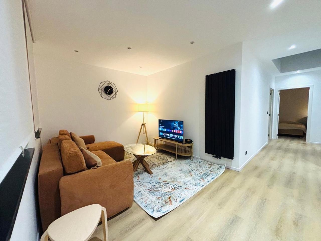 Camus Flats Apartment Брюксел Екстериор снимка